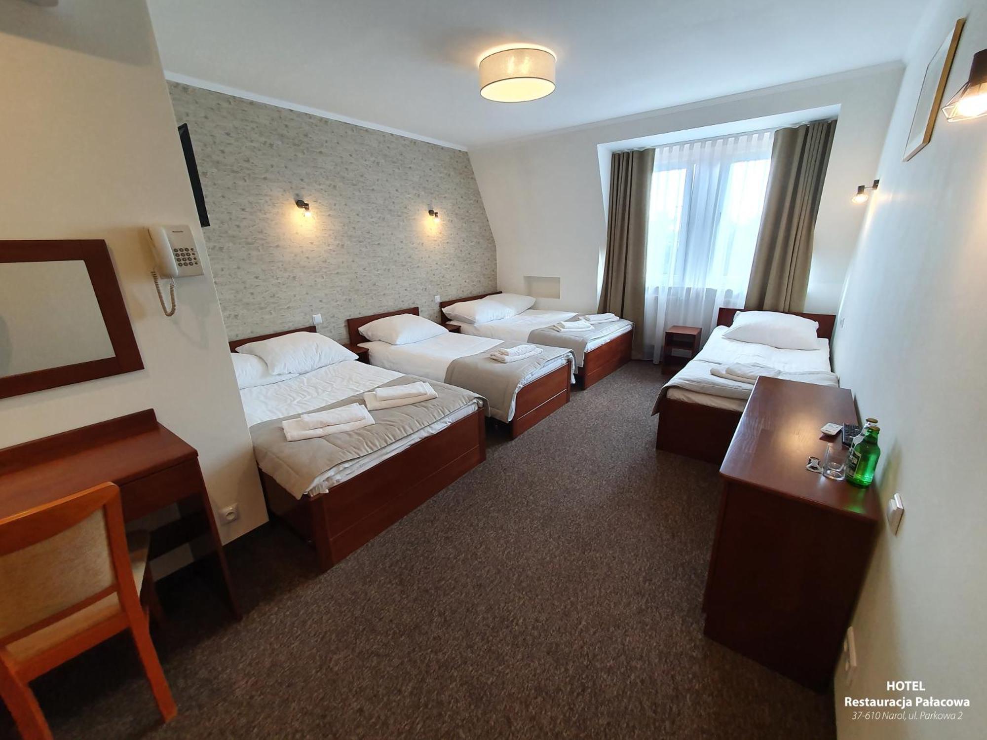 Hotel Palacowa Narol Eksteriør bilde